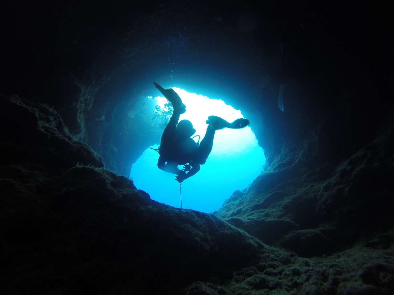 cave1