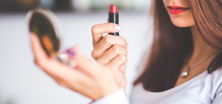 lipstick-791761_1280