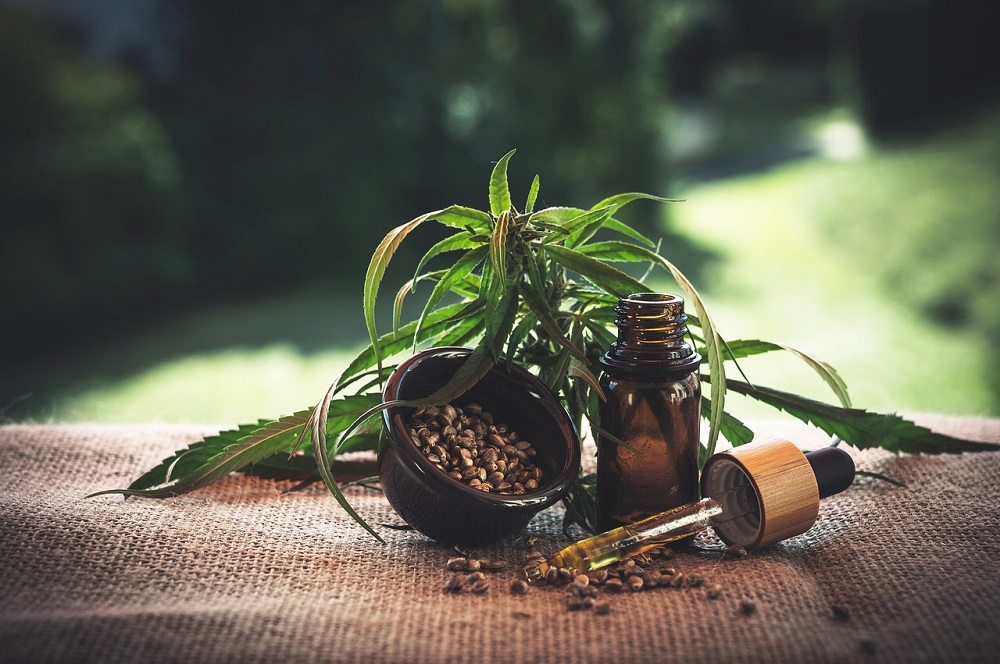 cbd-gefe5d5d48_1280