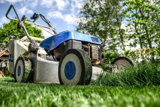 lawn-mower-g3c8538f17_1280