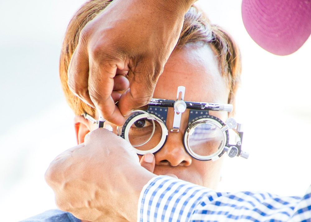 Here are the Top 10 Eye Care Centers in California Happiness Creativity